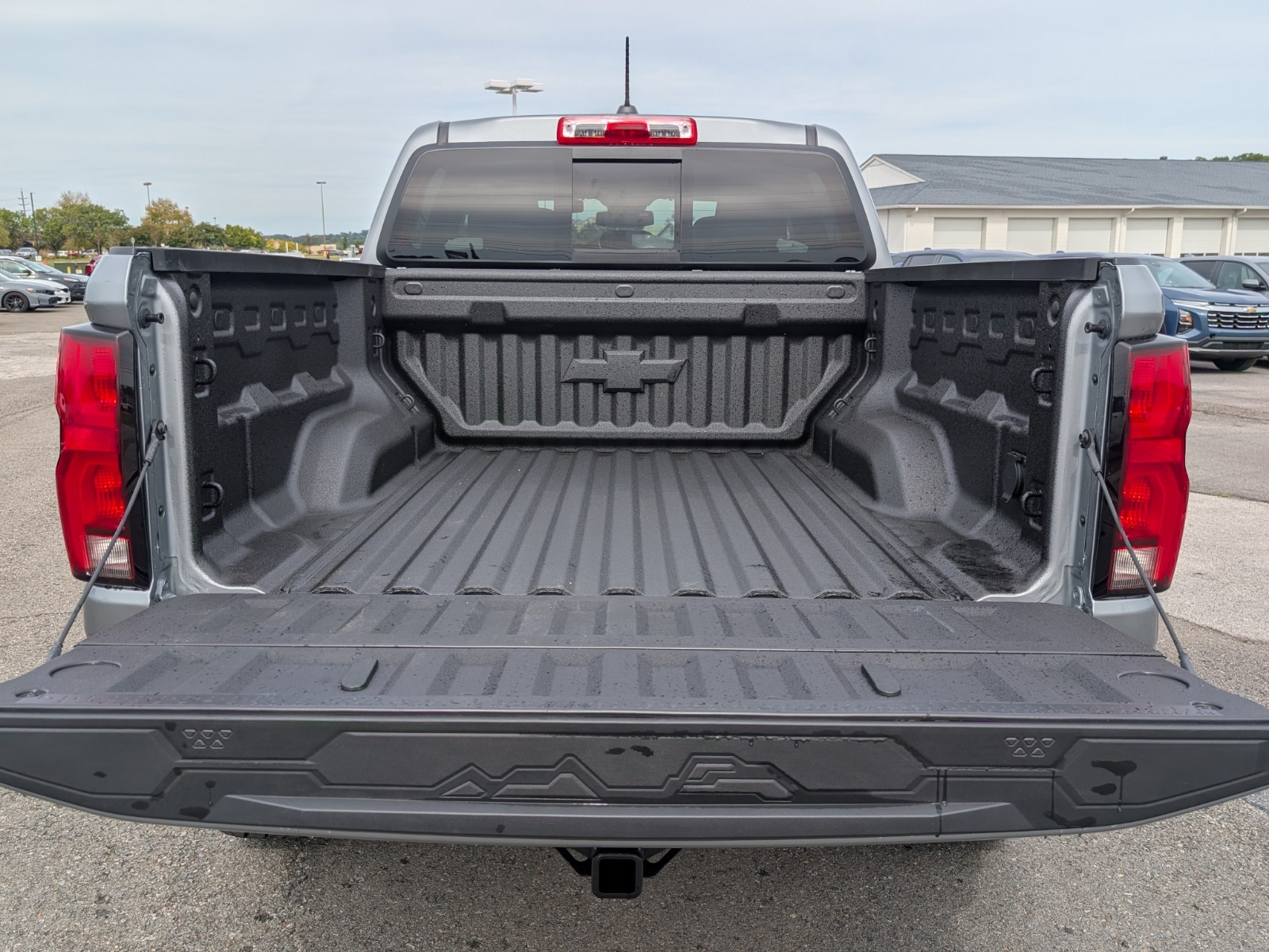 2026 Chevrolet Colorado ZR2 - Photo 15