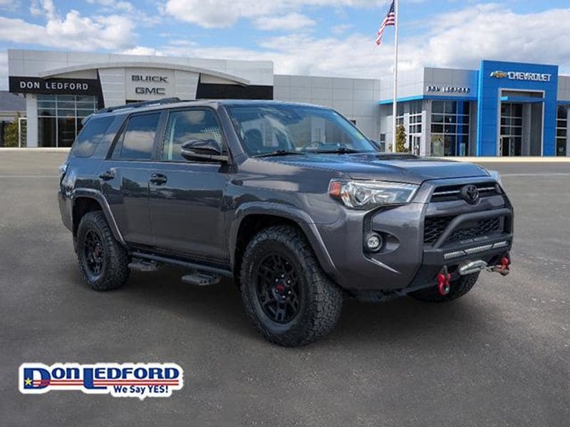 2021 Toyota 4Runner Venture