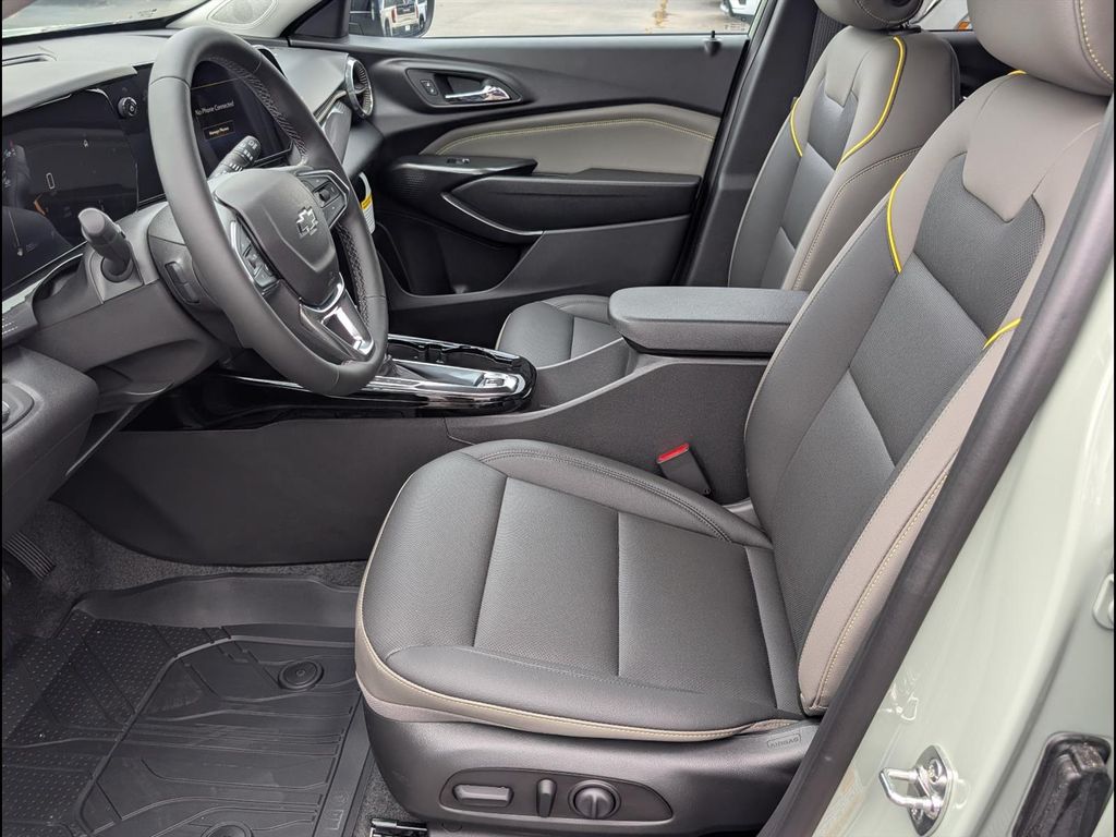 2026 Chevrolet Trax Activ - Photo 9