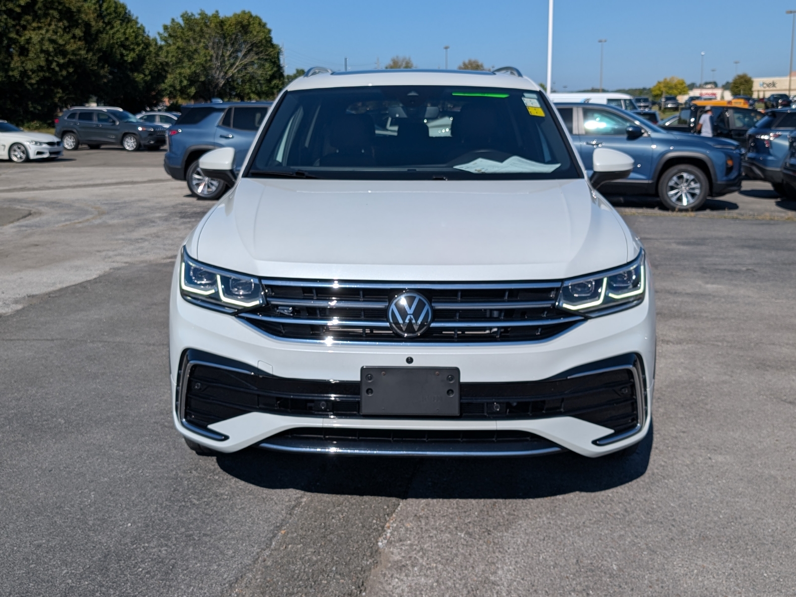 Used 2024 Volkswagen Tiguan SEL R-Line SUV