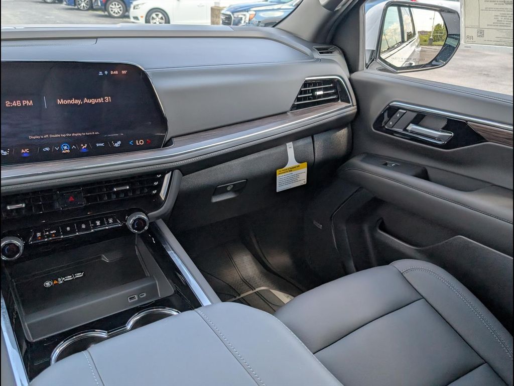 2026 Chevrolet Tahoe LT - Photo 7