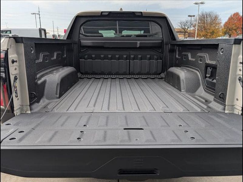 2026 GMC Sierra EV Elevation - Photo 16