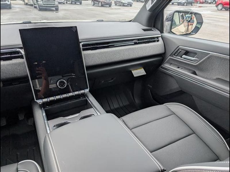 2026 GMC Sierra EV Elevation - Photo 7
