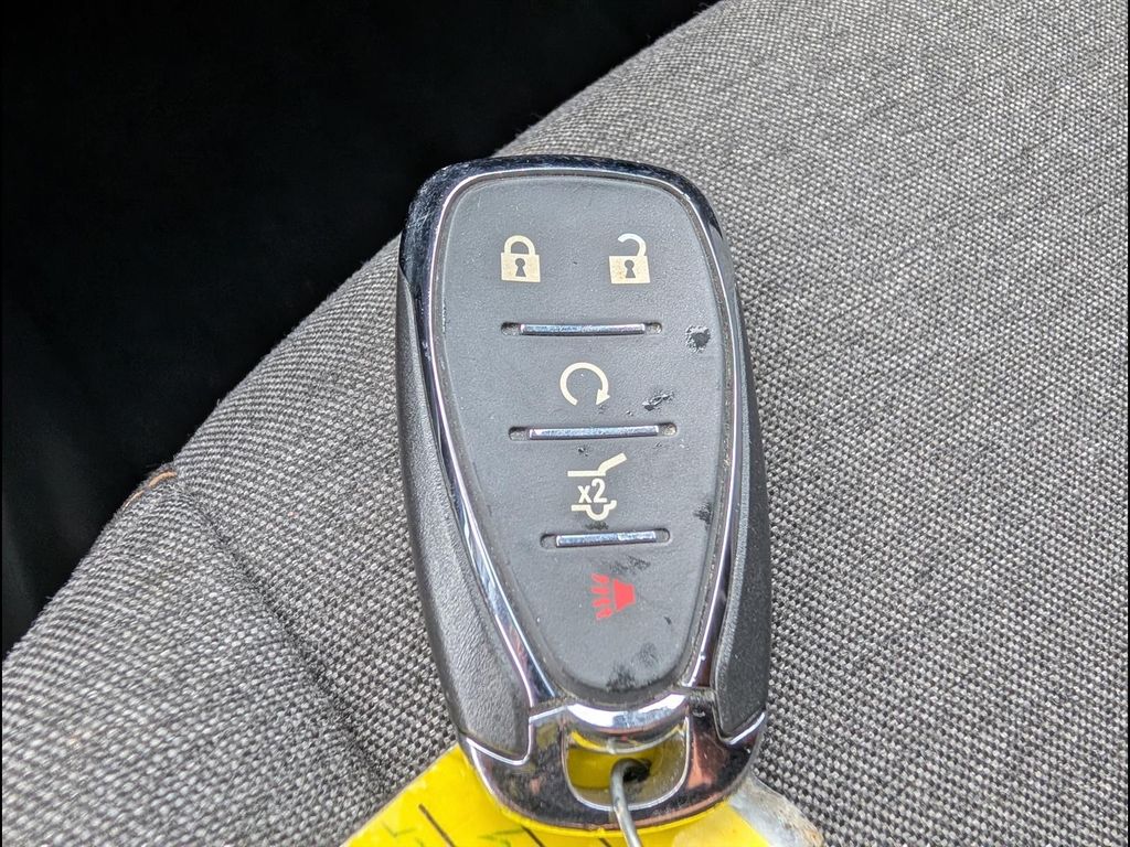 2024 Chevrolet Equinox LT - Photo 16