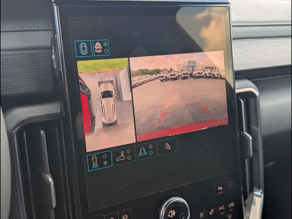 2026 GMC Acadia AT4 - Photo 11