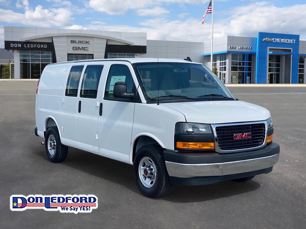 2025 GMC Savana Cargo