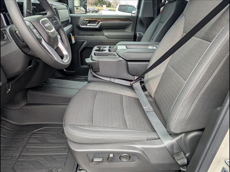 2026 GMC Sierra 2500HD SLE - Photo 12
