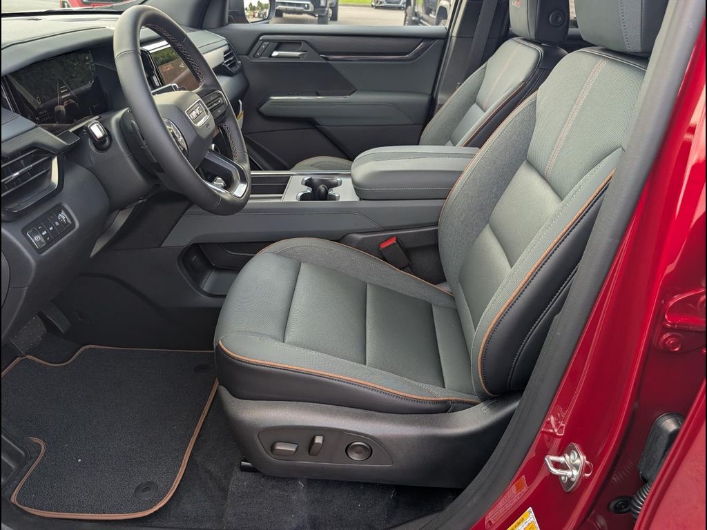 2026 GMC Acadia AT4 - Photo 12