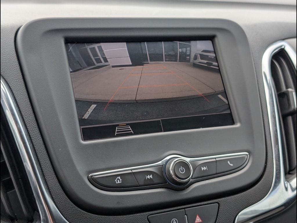 2024 Chevrolet Equinox LT - Photo 11