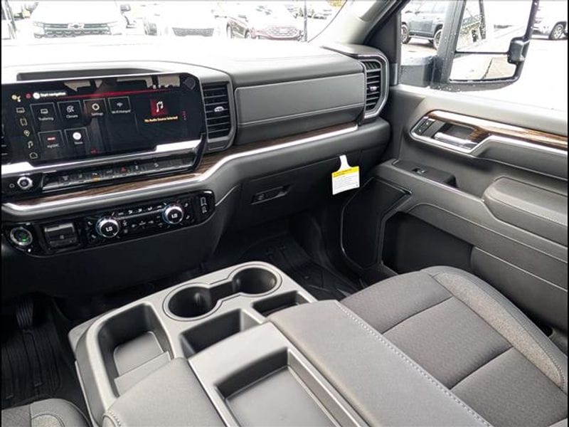 2026 GMC Sierra 2500HD SLE - Photo 7