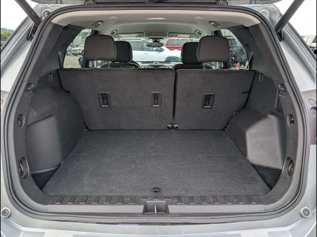 2024 Chevrolet Equinox LT - Photo 20