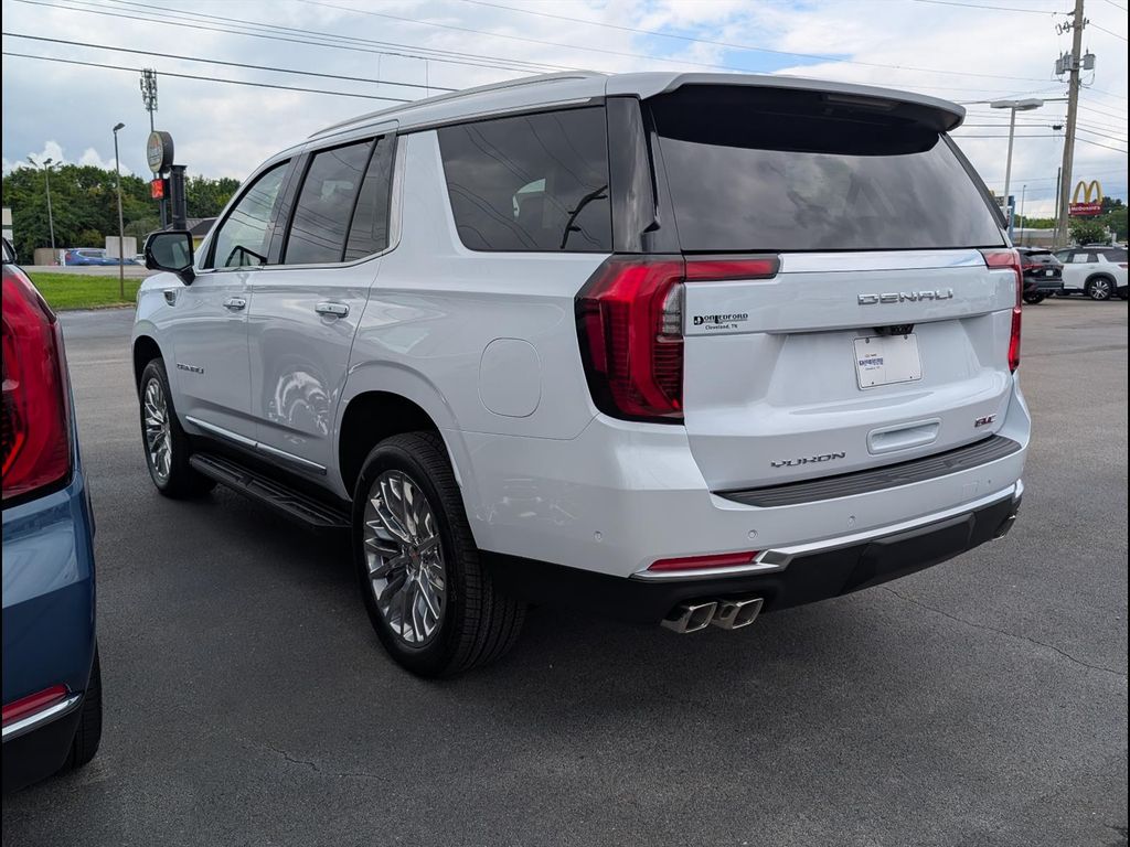 2026 GMC Yukon Denali - Photo 2