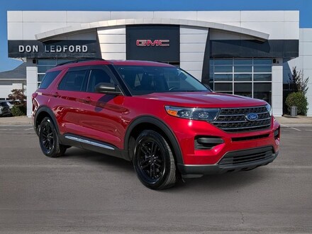 2023 Ford Explorer XLT SUV