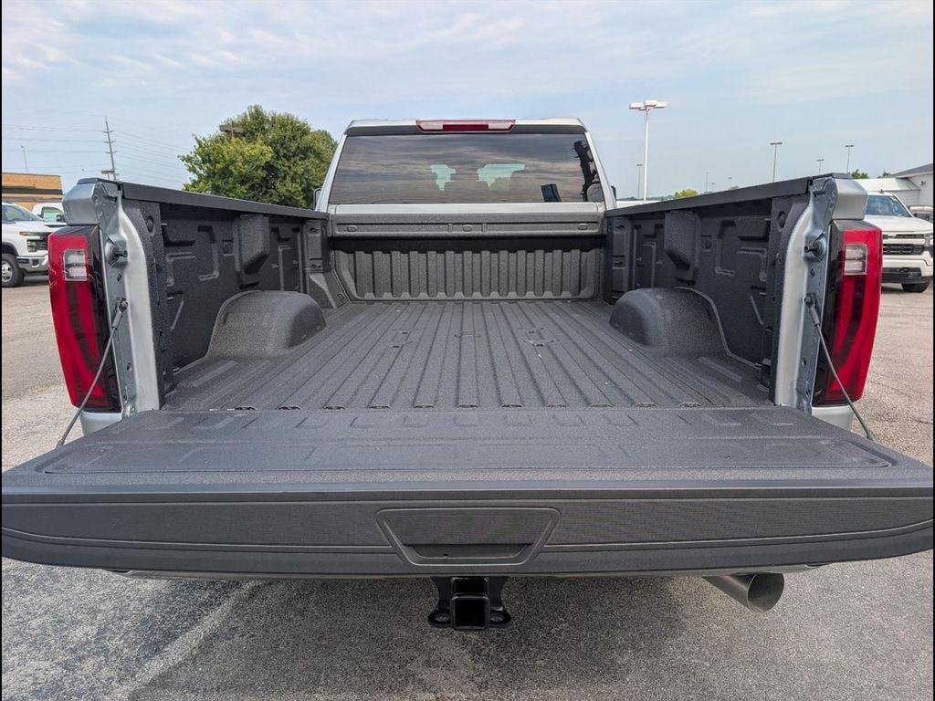 2026 GMC Sierra 3500HD Pro - Photo 15