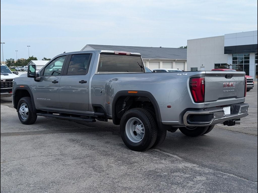 2026 GMC Sierra 3500HD Pro - Photo 3