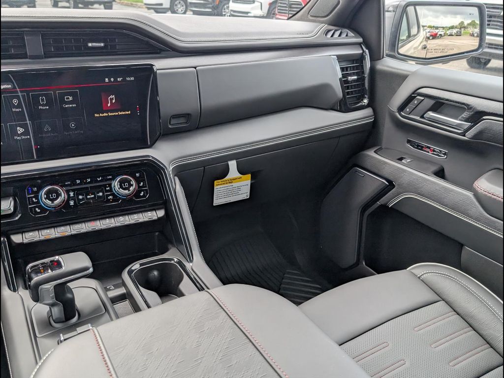 2026 GMC Sierra 1500 AT4X - Photo 7