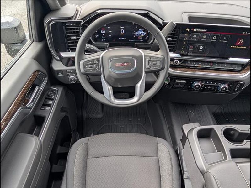 2026 GMC Sierra 2500HD SLE - Photo 6