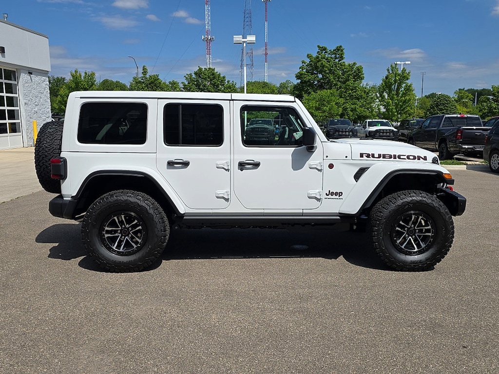 New 2026 Jeep Wrangler Rubicon X Sport Utility