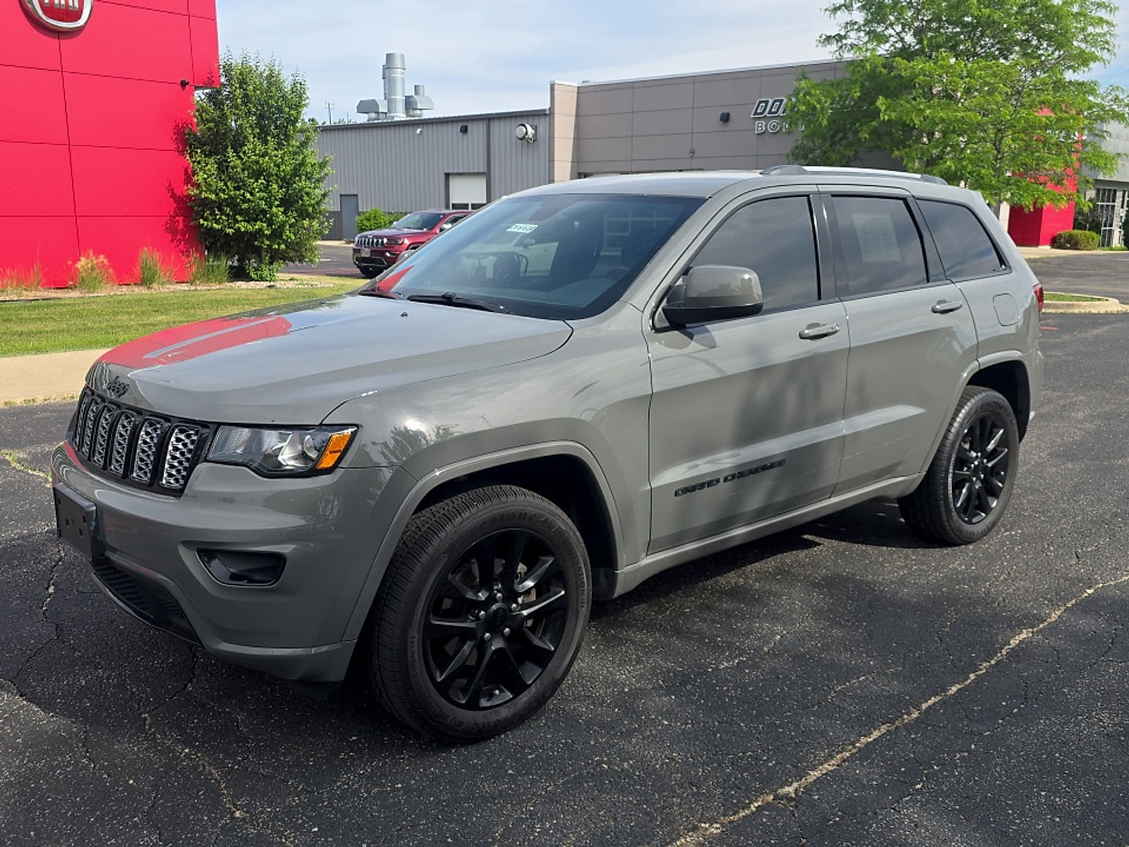 2020 Jeep Grand Cherokee Altitude's photo