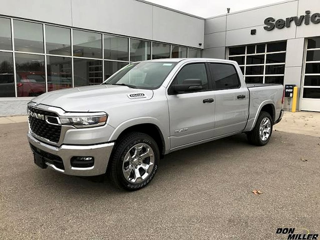 New 2026 Ram 1500 Big Horn Crew Cab 4x4 5’7” Box Pickup