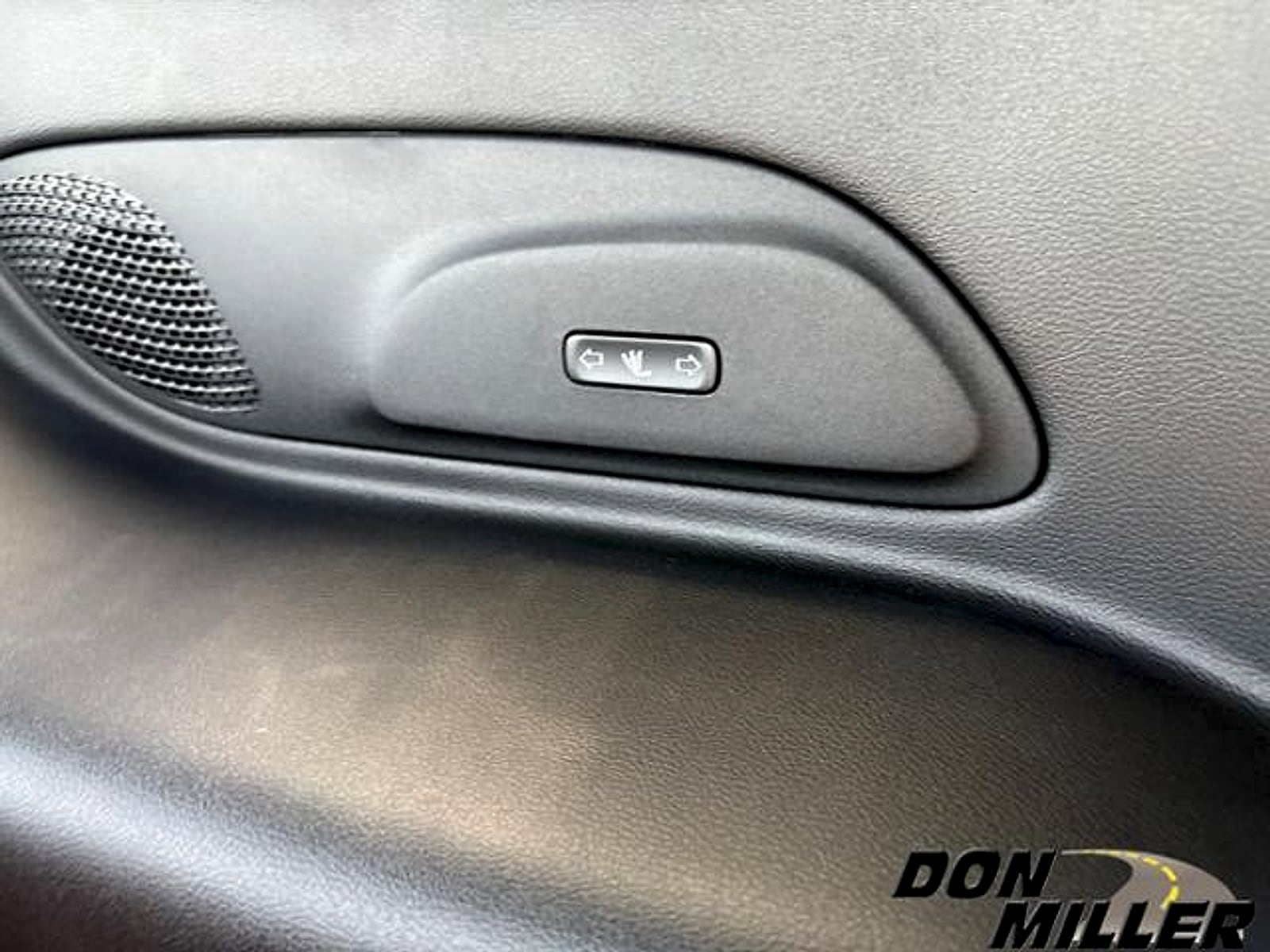 2026 Chrysler Pacifica Pinnacle - Photo 33