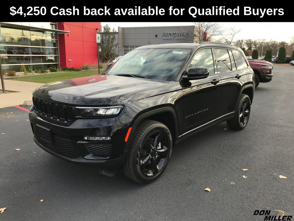 2025 Jeep Grand Cherokee Limited's photo