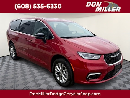 2026 Chrysler Pacifica Select AWD Passenger Van