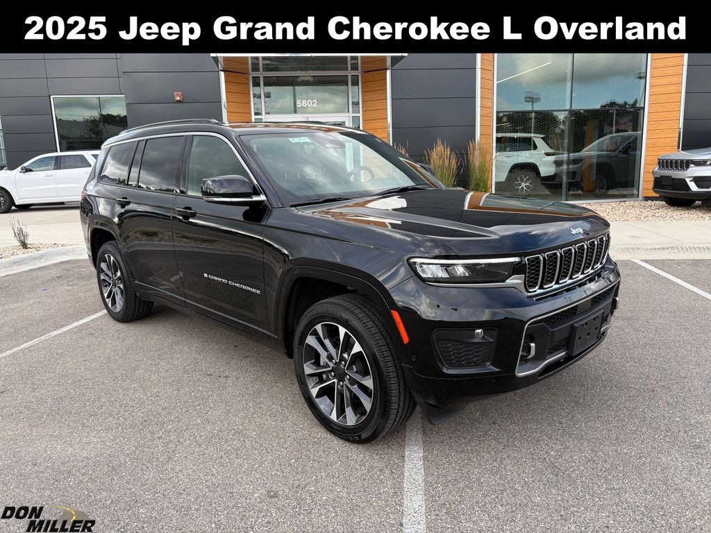 Used 2025 Jeep Grand Cherokee L Overland SUV