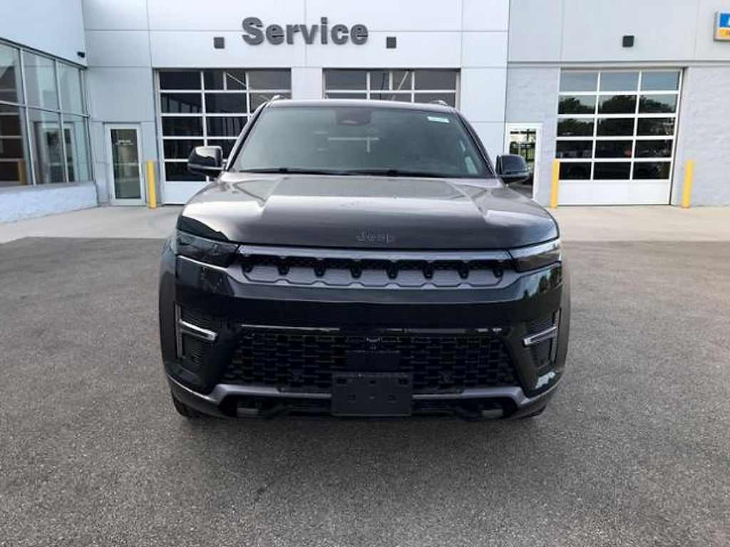 New 2026 Jeep Grand Wagoneer L Limited Reserve Sport Utility