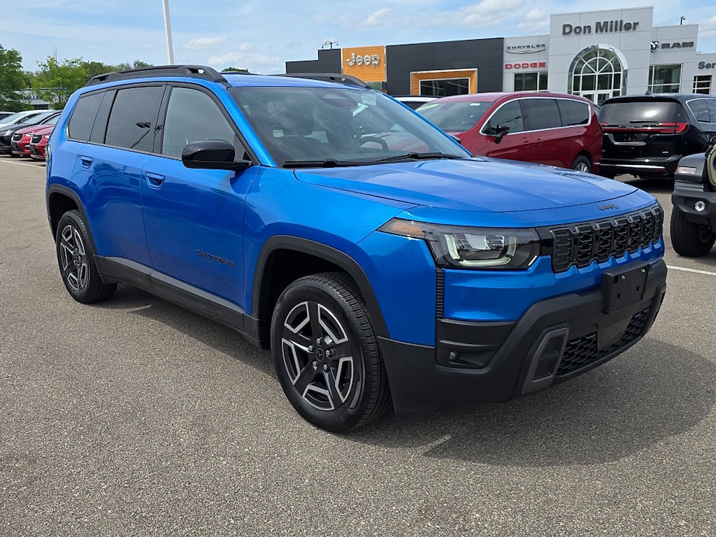 New 2026 Jeep Cherokee Laredo Sport Utility