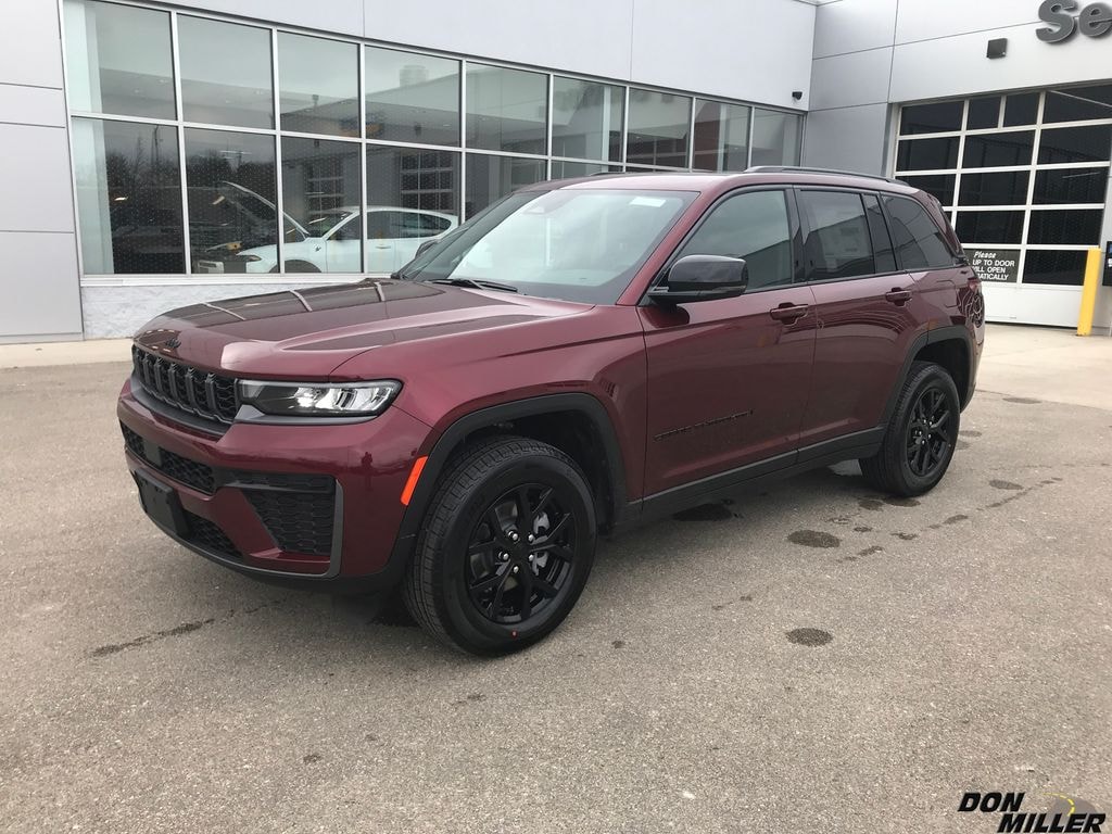 New 2026 Jeep Grand Cherokee Laredo Altitude Sport Utility
