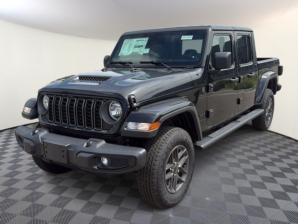 New 2026 Jeep Gladiator Sport S 4x4 Pickup