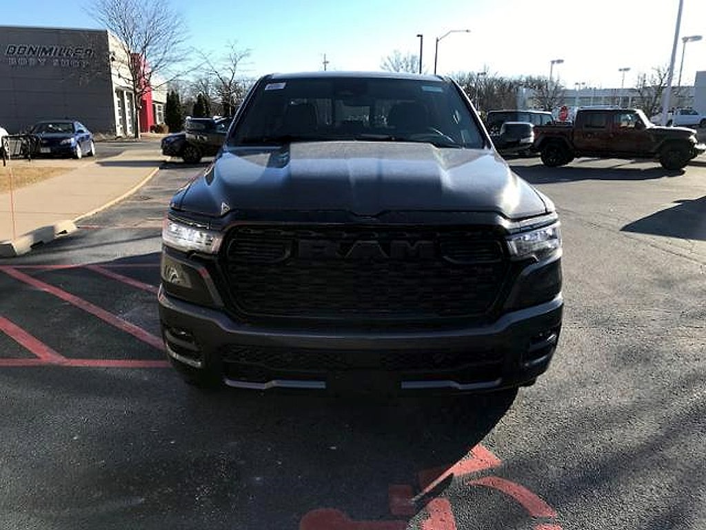 New 2026 Ram 1500 Big Horn Crew Cab 4x4 5’7” Box Pickup
