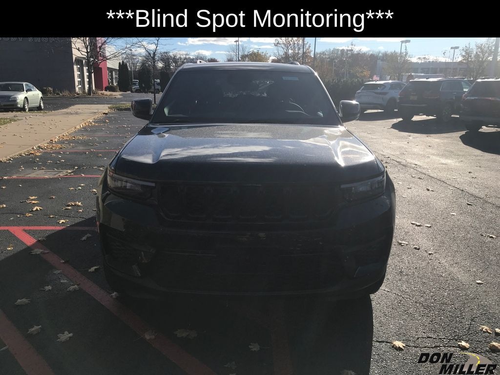 New 2025 Jeep Grand Cherokee Laredo Sport Utility