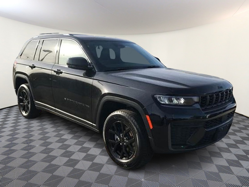 New 2026 Jeep Grand Cherokee Laredo Altitude Sport Utility