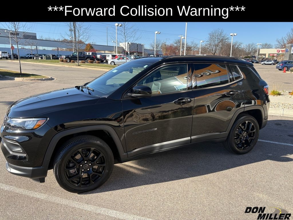 New 2025 Jeep Compass LATITUDE 4X4 Sport Utility