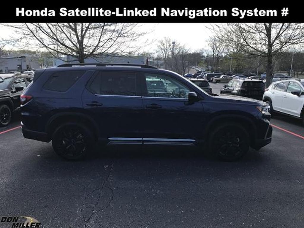 Used 2025 Honda Pilot Touring SUV