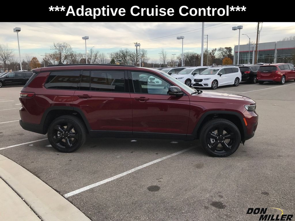New 2025 Jeep Grand Cherokee L Laredo Sport Utility