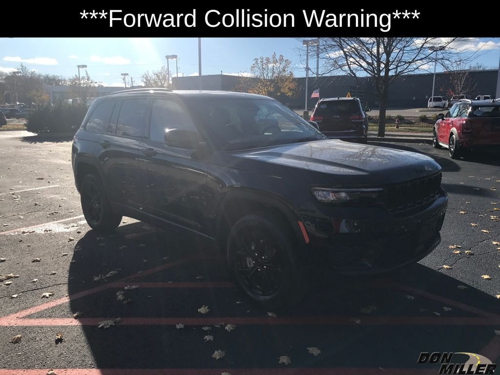 New 2025 Jeep Grand Cherokee Laredo Sport Utility