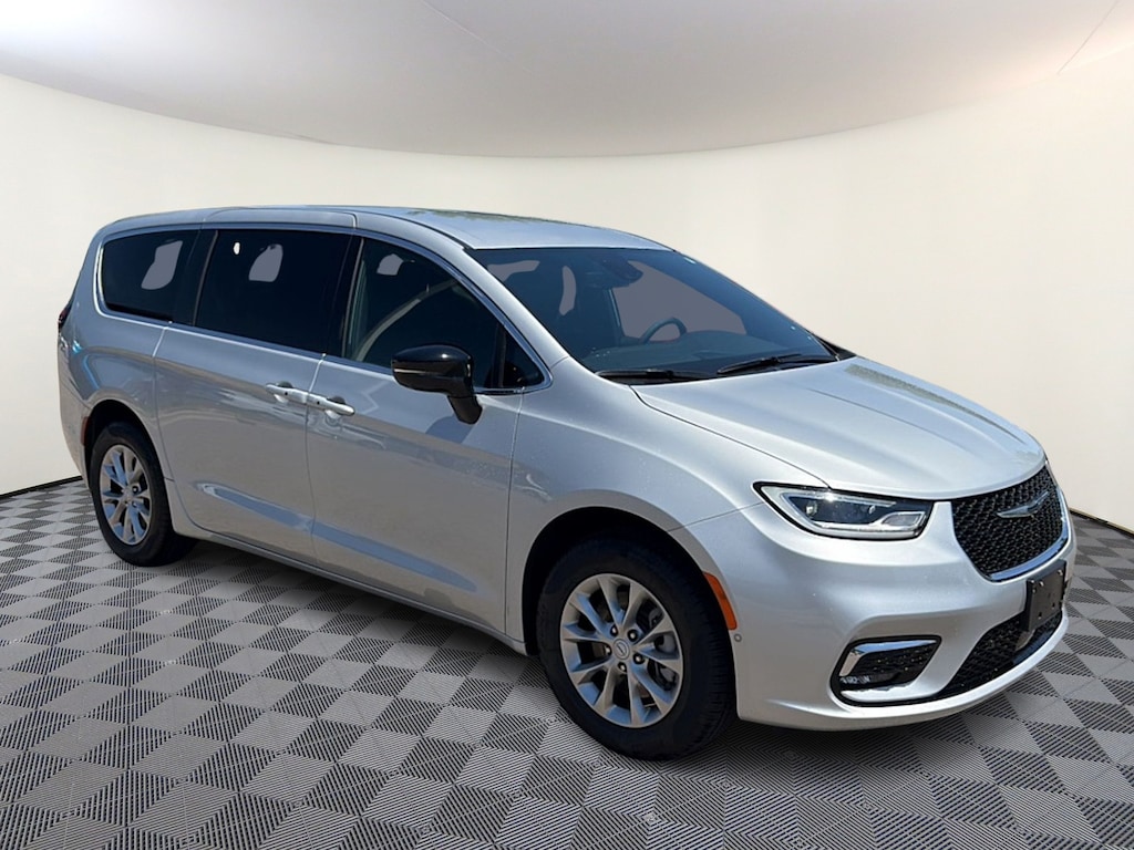 New 2026 Chrysler Pacifica Select AWD Passenger Van
