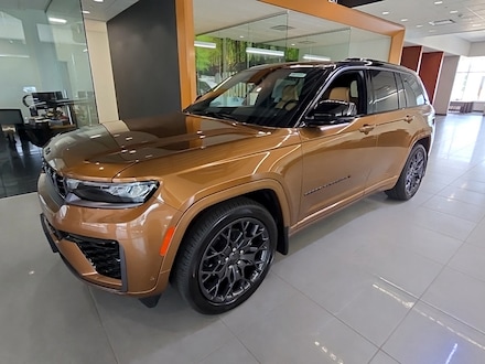2026 Jeep Grand Cherokee Summit 4x4 Sport Utility
