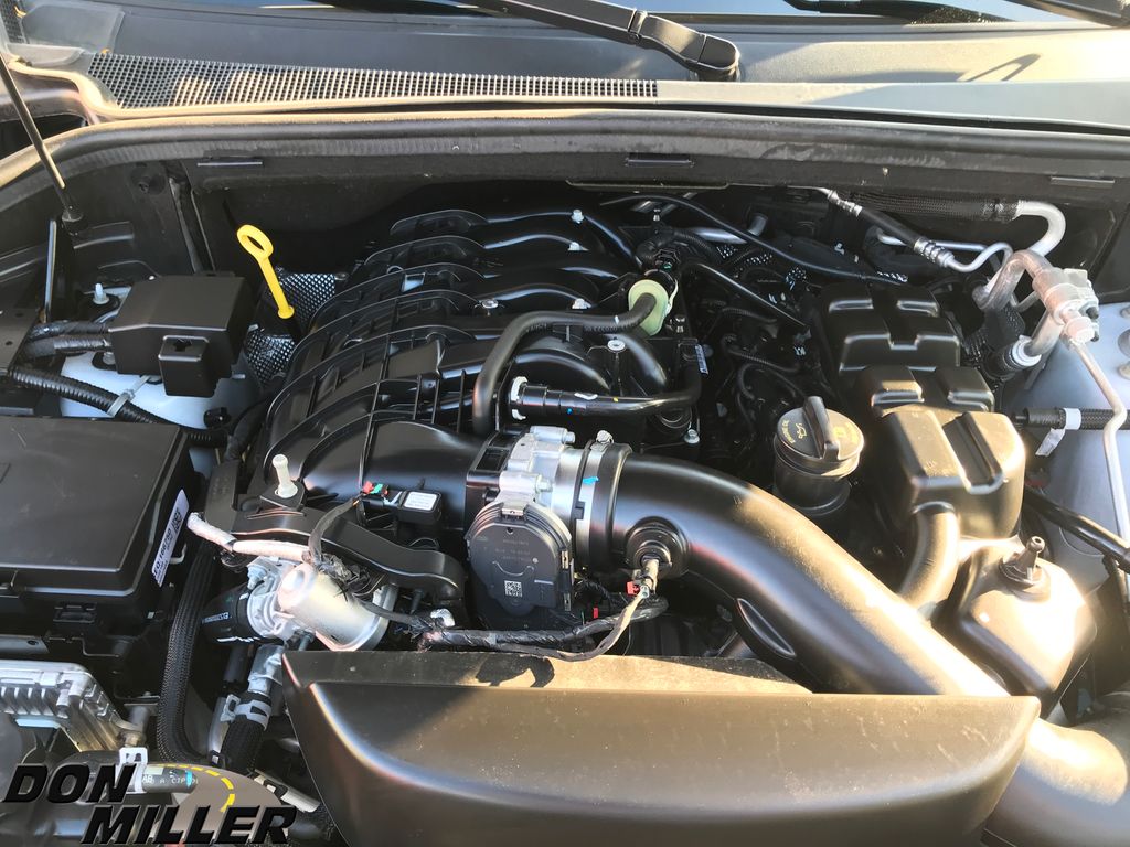 2023 Dodge Durango SXT photo 5