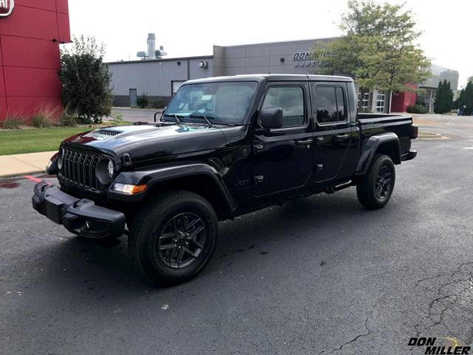 2025 Jeep Gladiator
