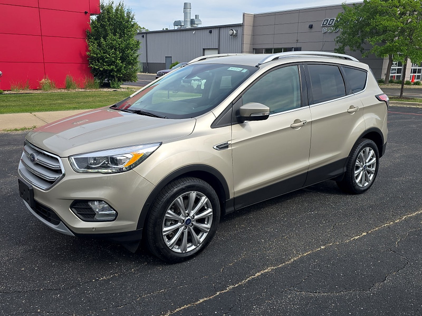 2018 Ford Escape Titanium 4WD's photo
