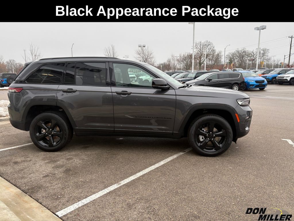 New 2025 Jeep Grand Cherokee Limited Sport Utility