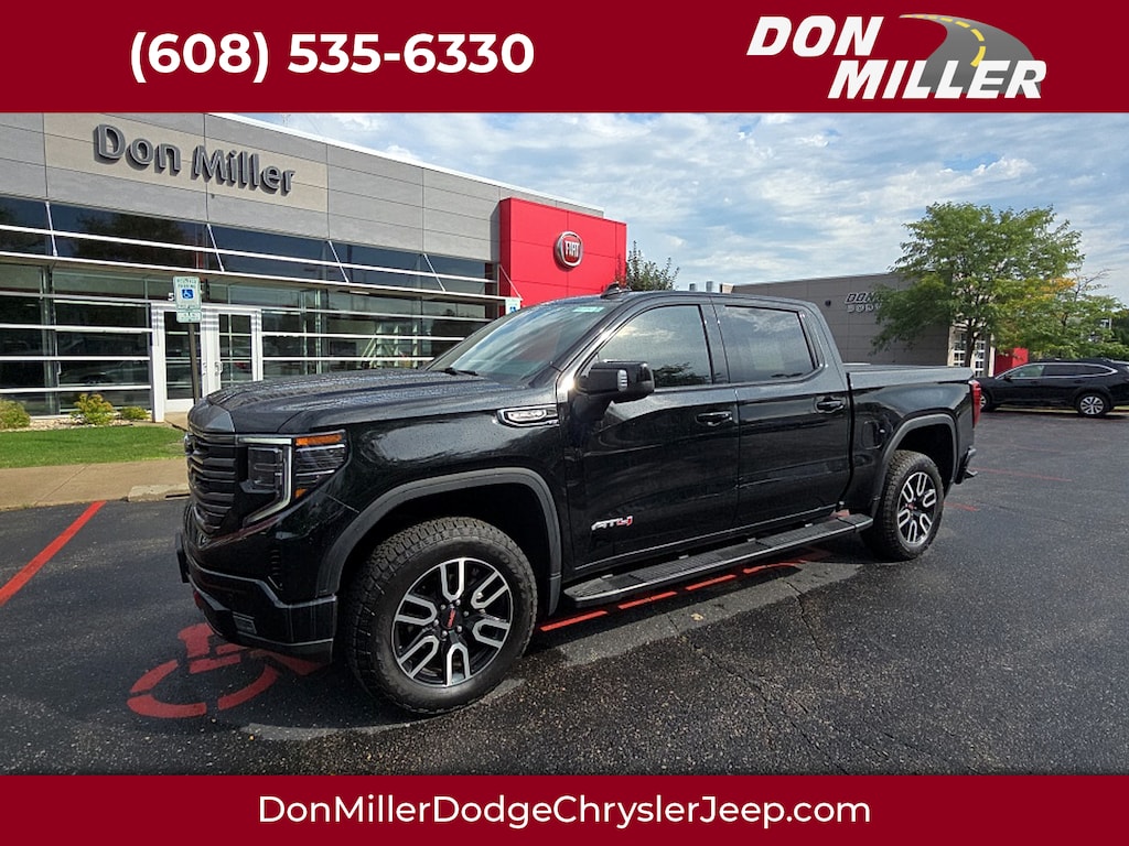Used 2022 GMC Sierra 1500 4WD Crew Cab Short Box AT4
