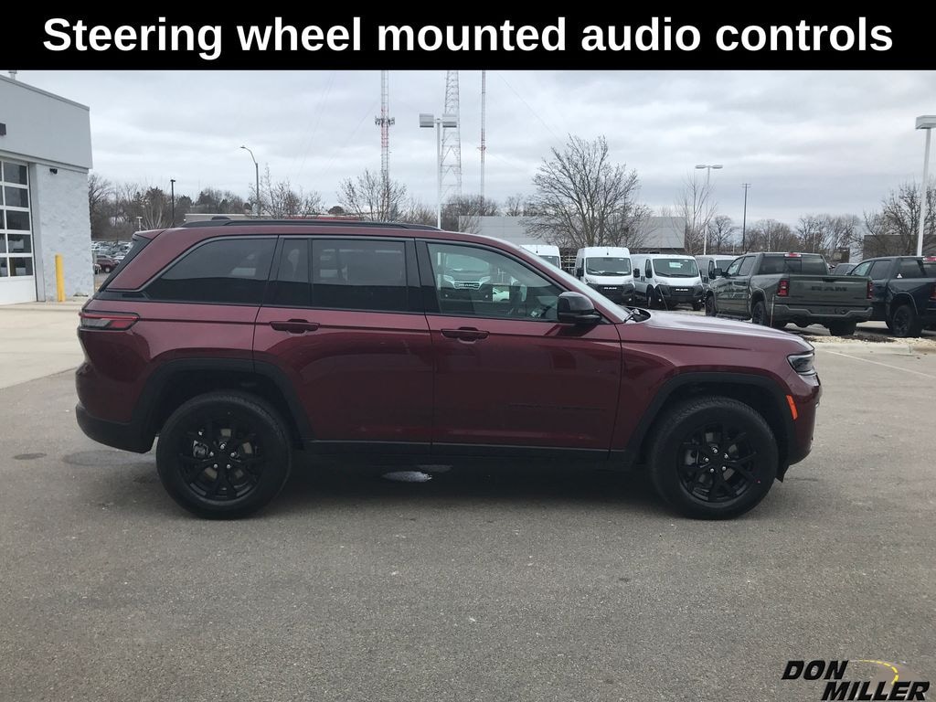 New 2026 Jeep Grand Cherokee Laredo Altitude Sport Utility