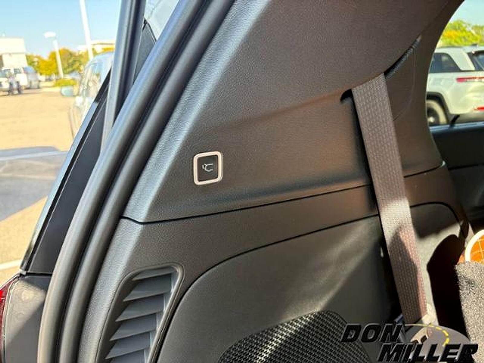 2026 Chrysler Pacifica Pinnacle - Photo 35