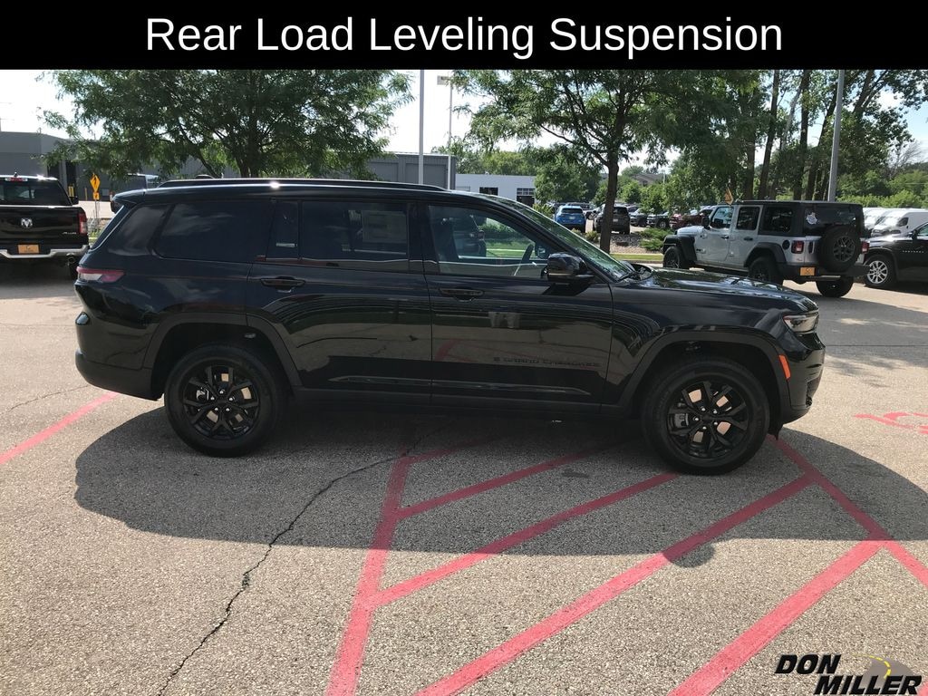 New 2025 Jeep Grand Cherokee L ALTITUDE X 4X4 Sport Utility