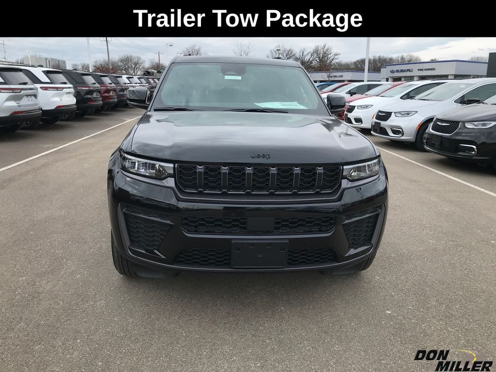 New 2026 Jeep Grand Cherokee Altitude Sport Utility